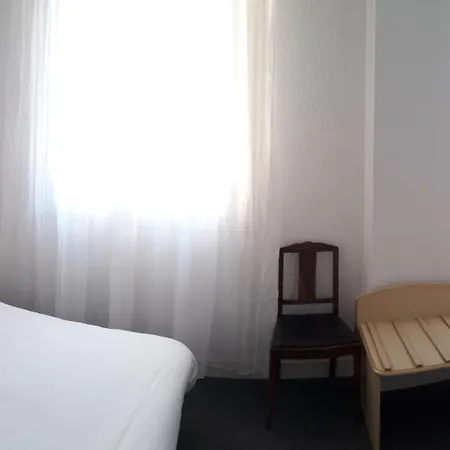 Sainte Catherine Hotel 3*